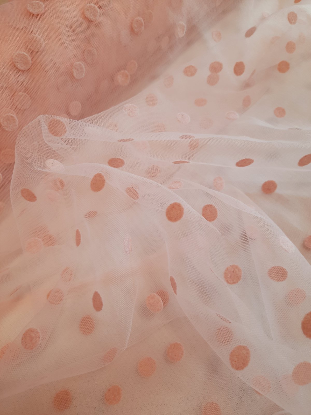 Сітка горохи пудра