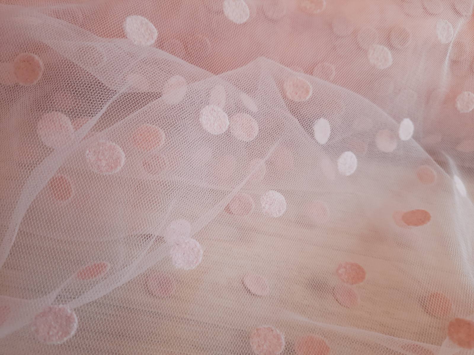 Сітка горохи пудра