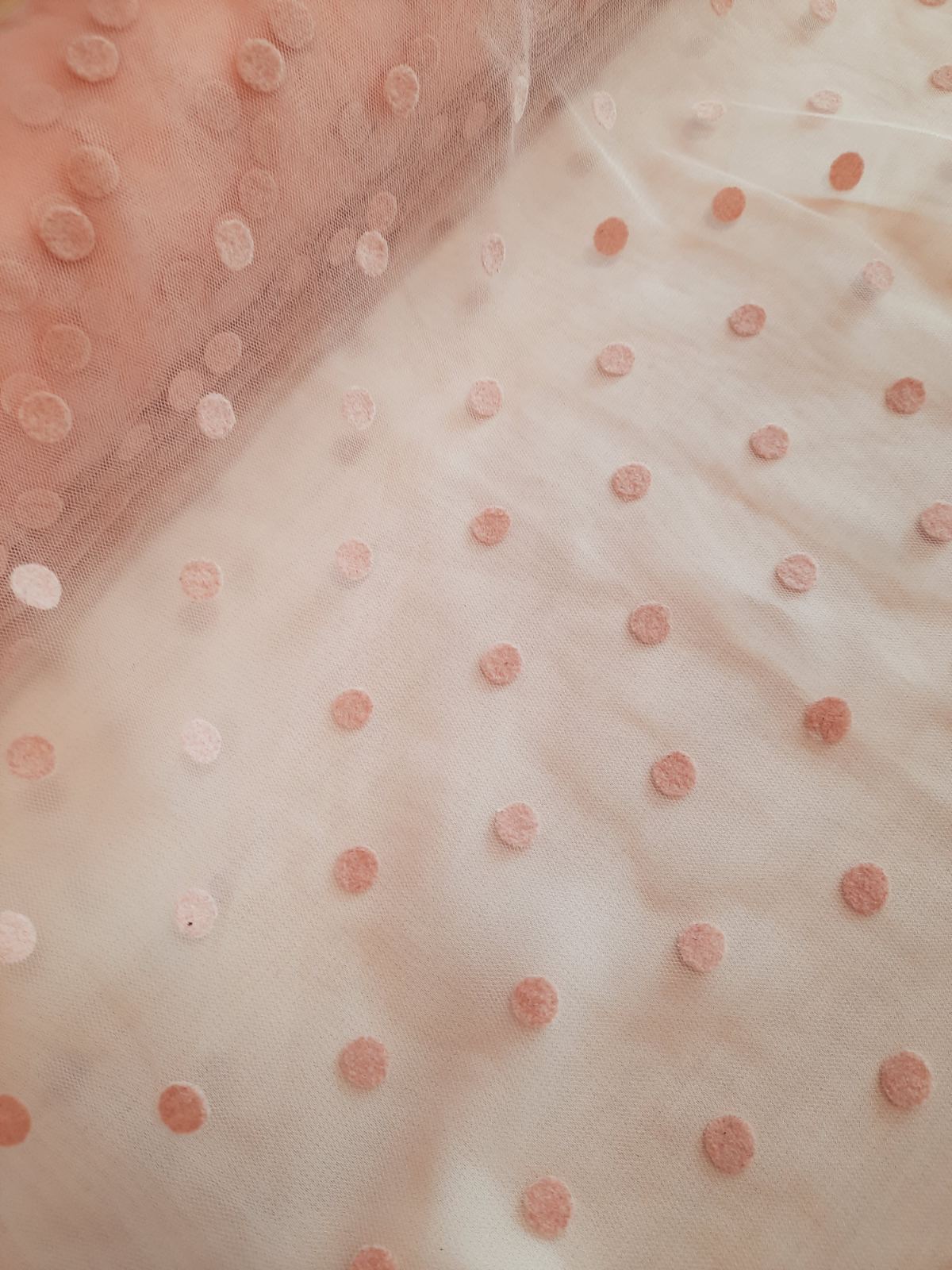 Сітка горохи пудра