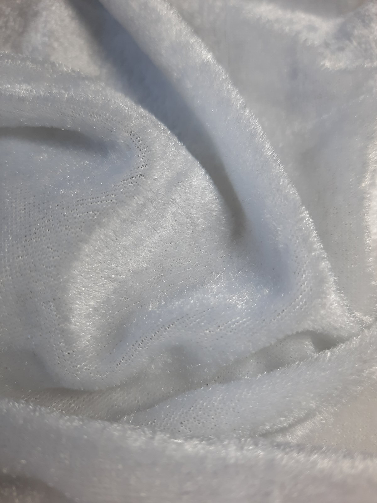 Велюр білий