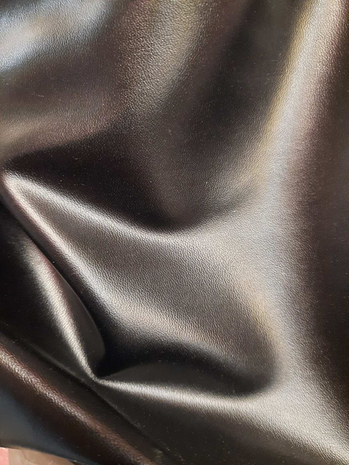 Екошкіра чорна