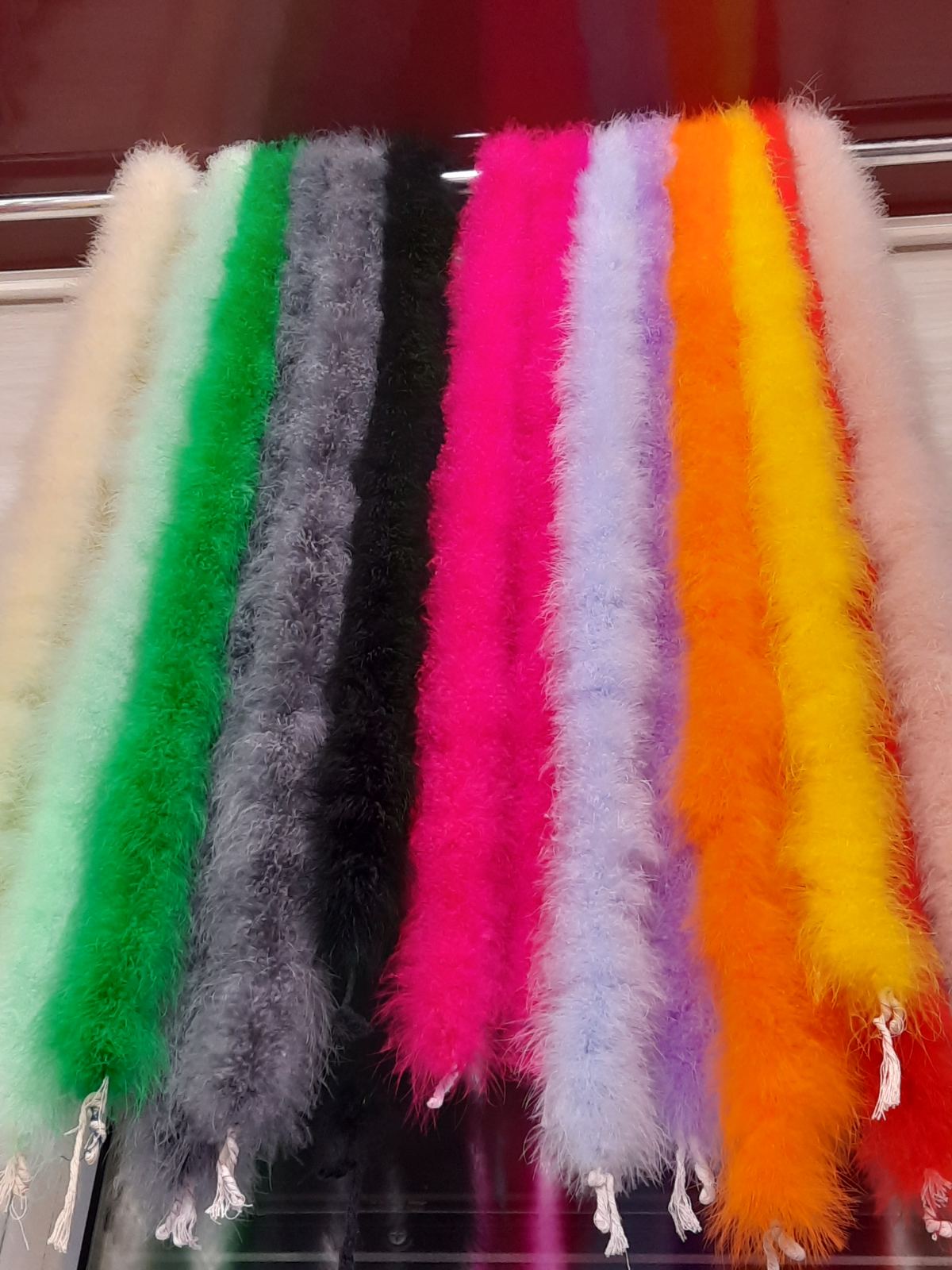 Боа з лебединого пуху