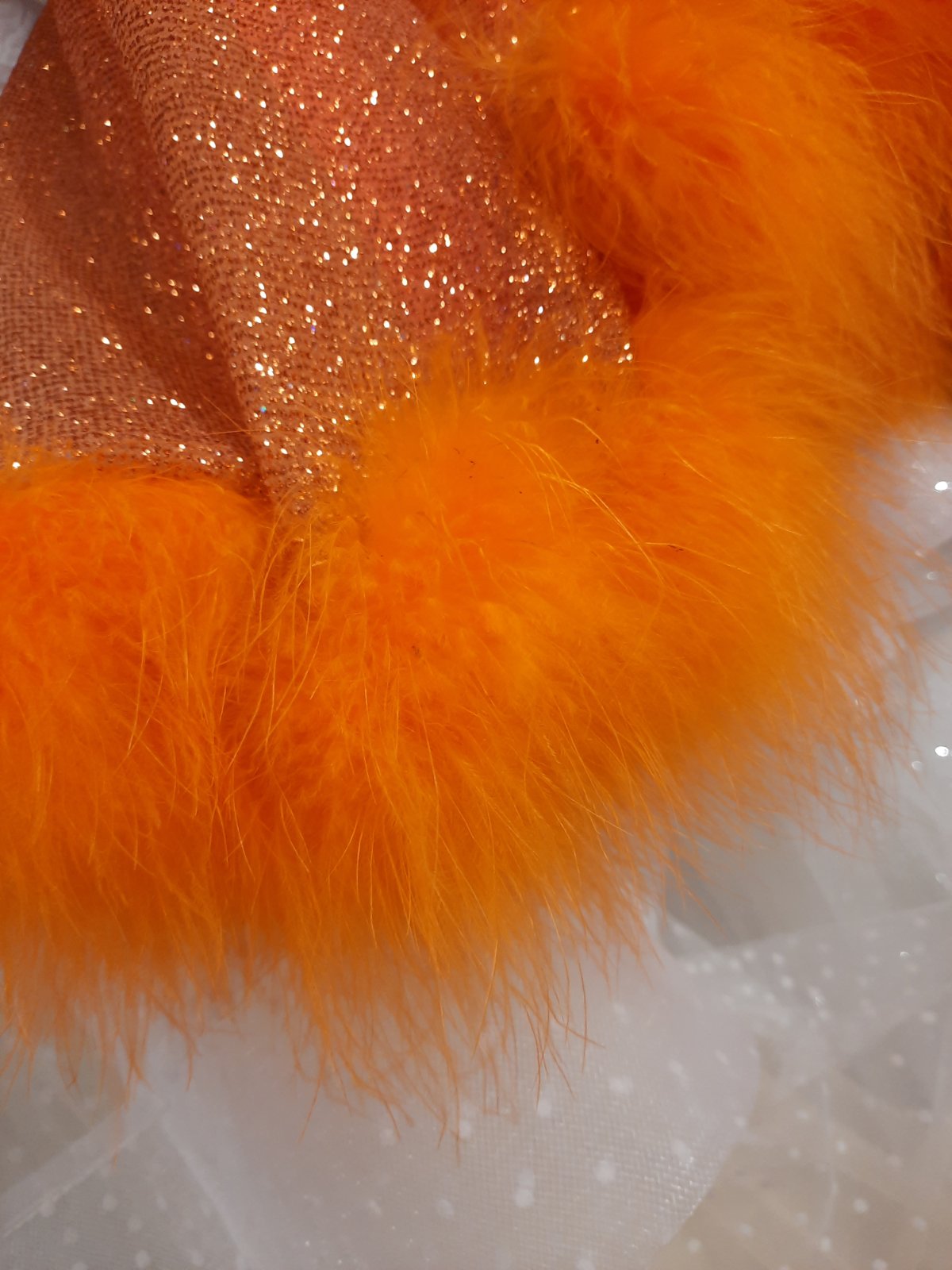 Боа з лебединого пуху