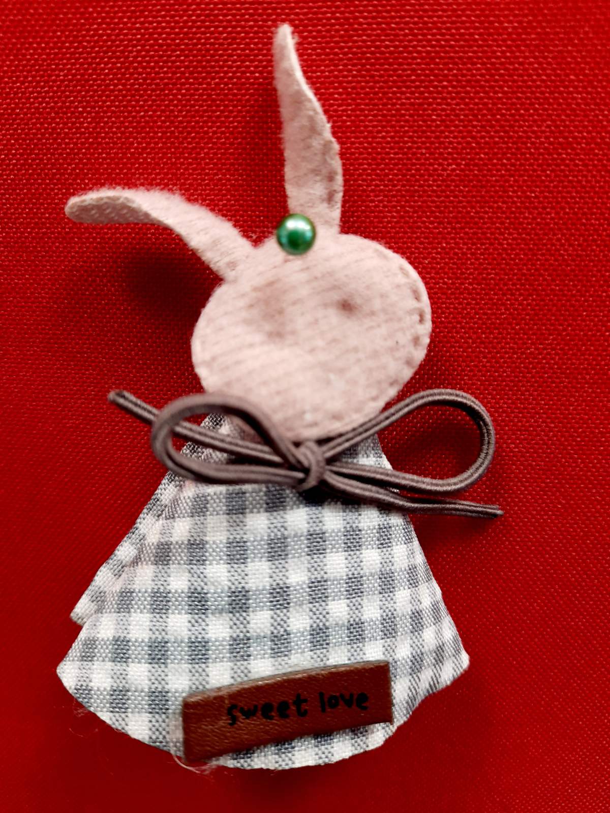 Нашивка - прикраса для одягу